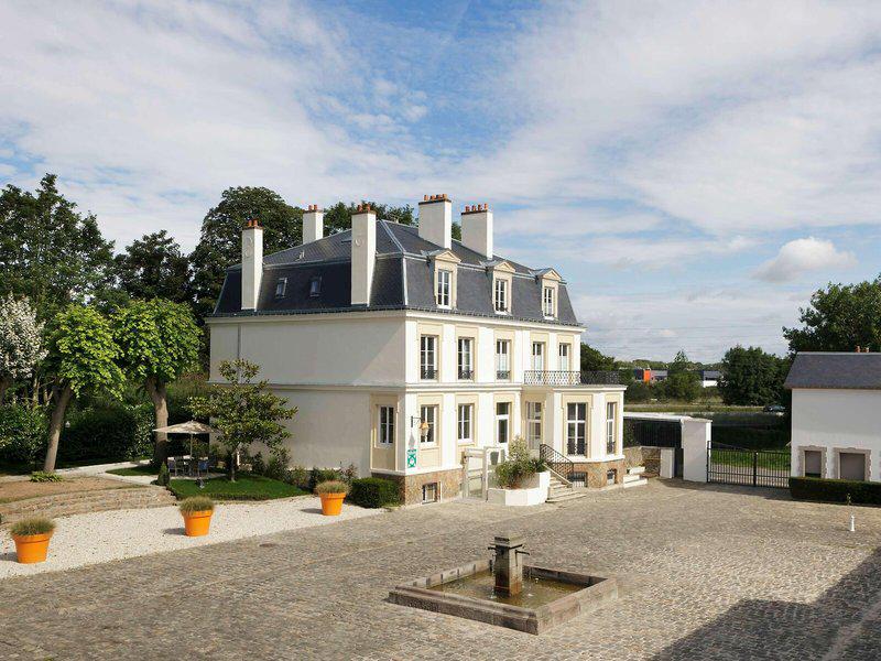 C4EA066553D63B4409904F5099C382A0