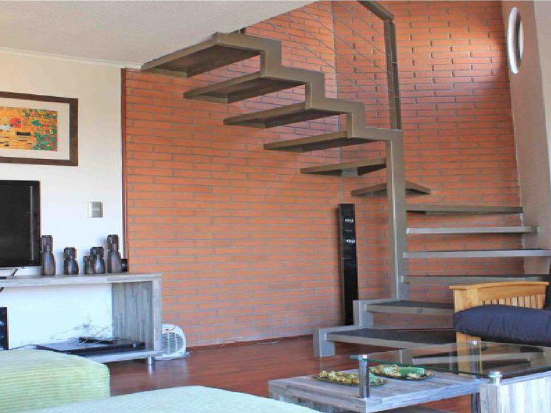 CEE64E776F3A651217BED74CC9FDFAB2