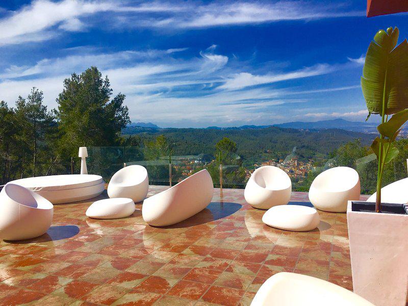 66B1B848AEDFF35B99E9765924A42479