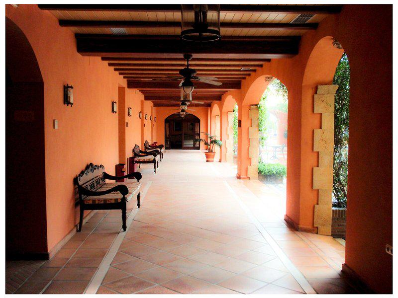 B574630969B2F54BA82D1164E7432142