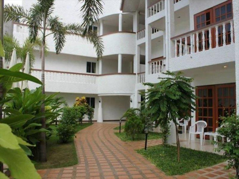 7DBFE971C19427EB0922A7496DA7C44D