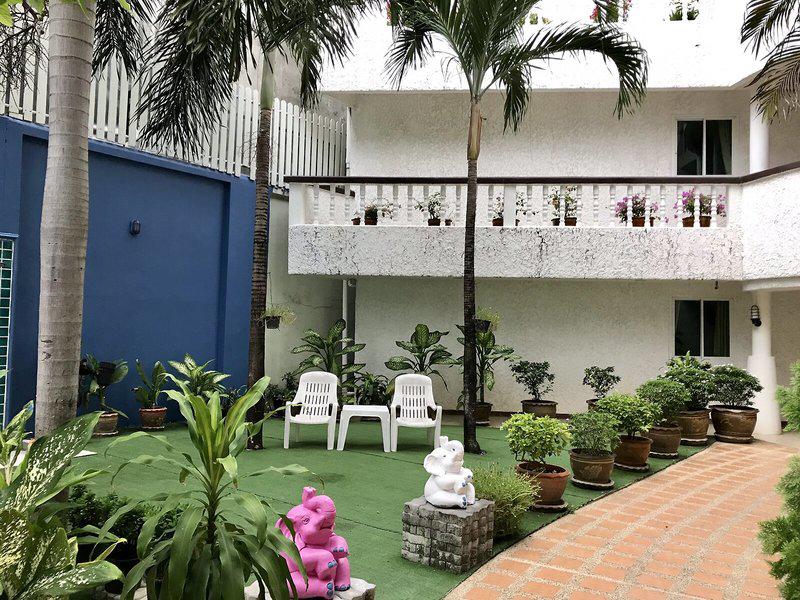 EC3D28A460F2B3CC35C34AF84358BEA4