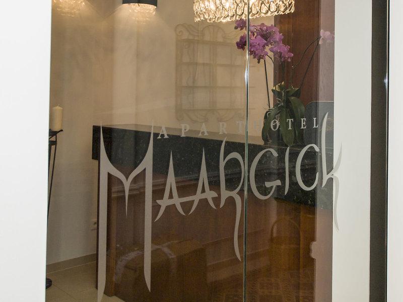 3D5FEB69F9768A1245FD8E76F5C2B99D