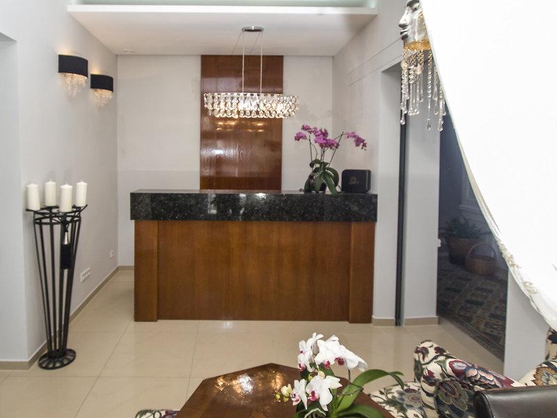 06D0B1A8B4653910414B3B9567C3AB8A