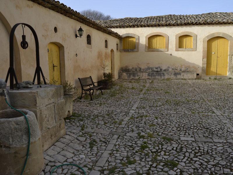 52104F3E748E32660369D4E931F28108