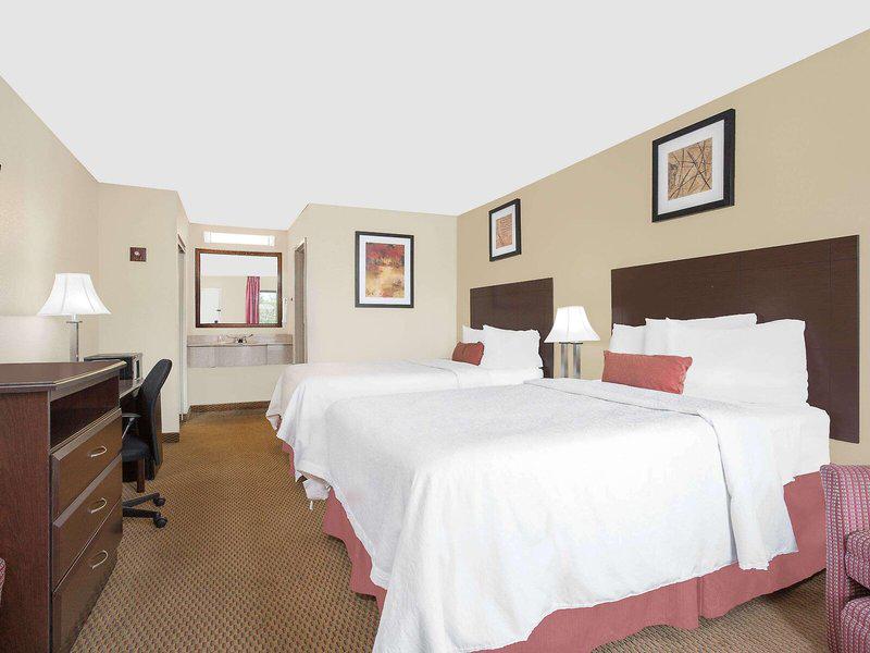 EBE5BE092547B332615A574EEB2B453D