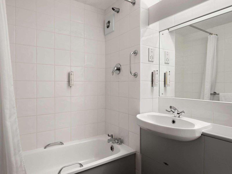 399346D467D55613BB288FE15ACDE10C