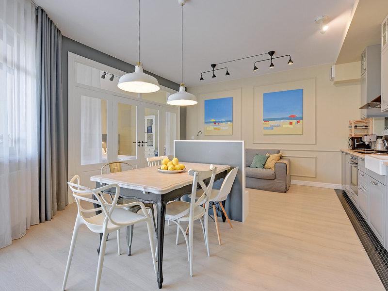 6722C38228574BA450CD81CD56366F20