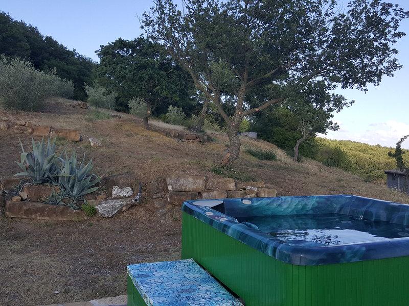 25A5B1B0FA94E580DD1C8C6A7106EE29