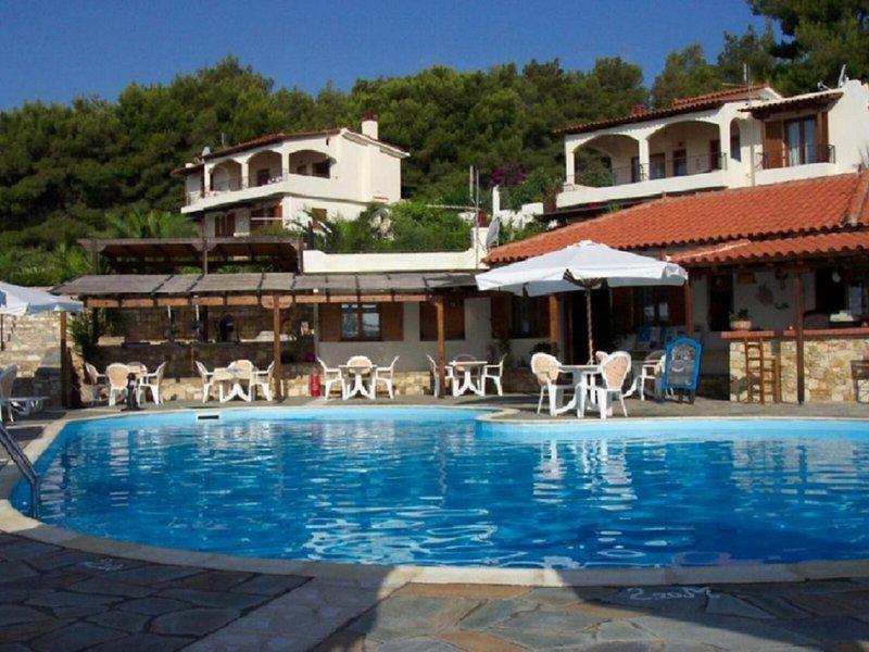 4359AF693C6E6C694E5A257D600639BD