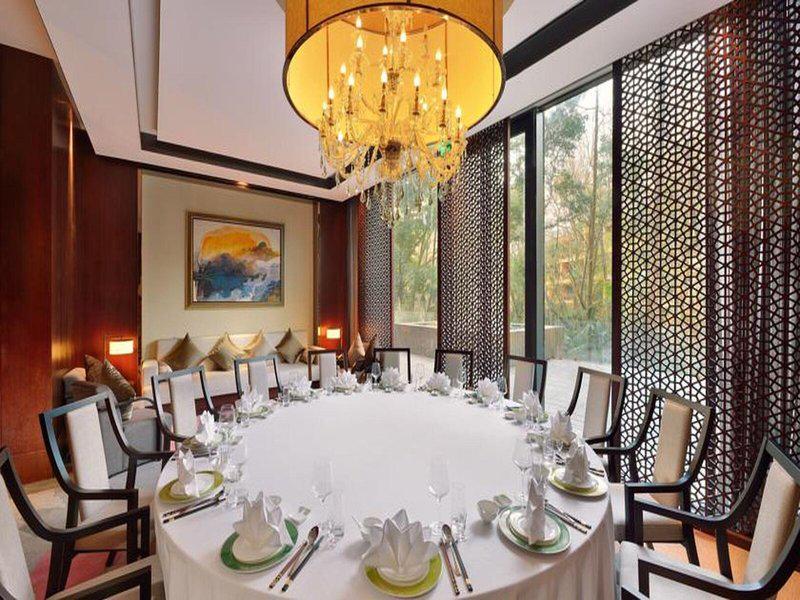 0CC1FDB313DBB0310C42BA55F71CA91A