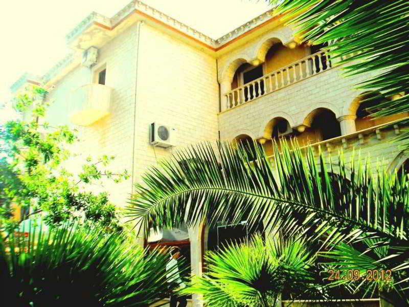 65B9AA2AD96EDE74A6FD5FE7B1B11500