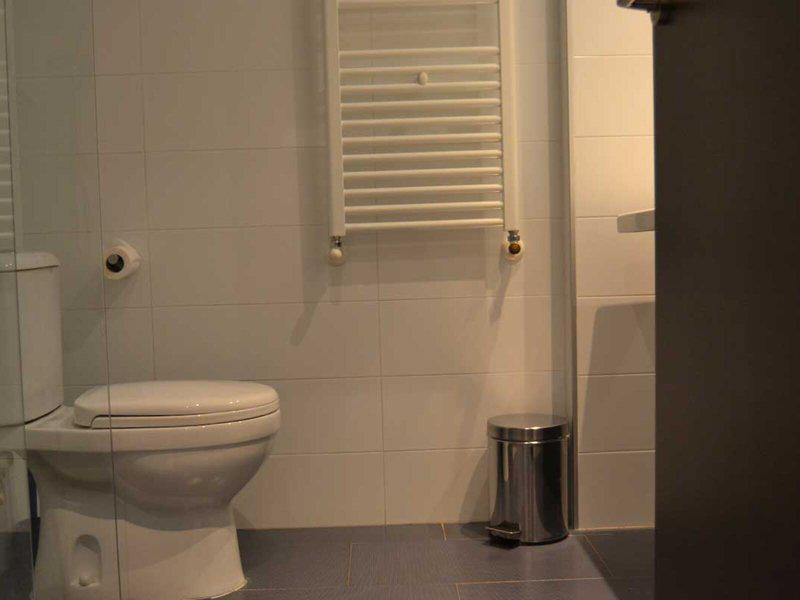 DD1E0AA584C2A36356767305CE1DABA7