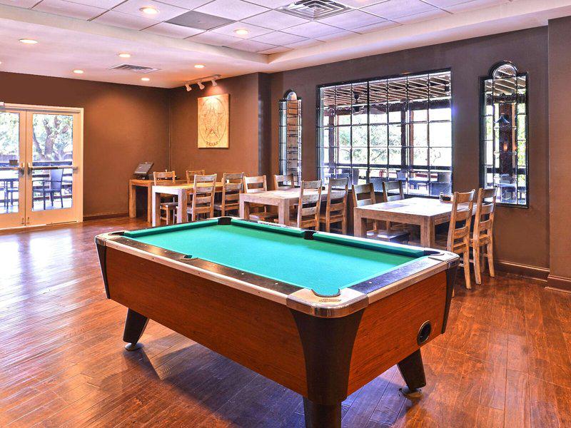 9158DED2F7B84D1137357BAD6B23979D