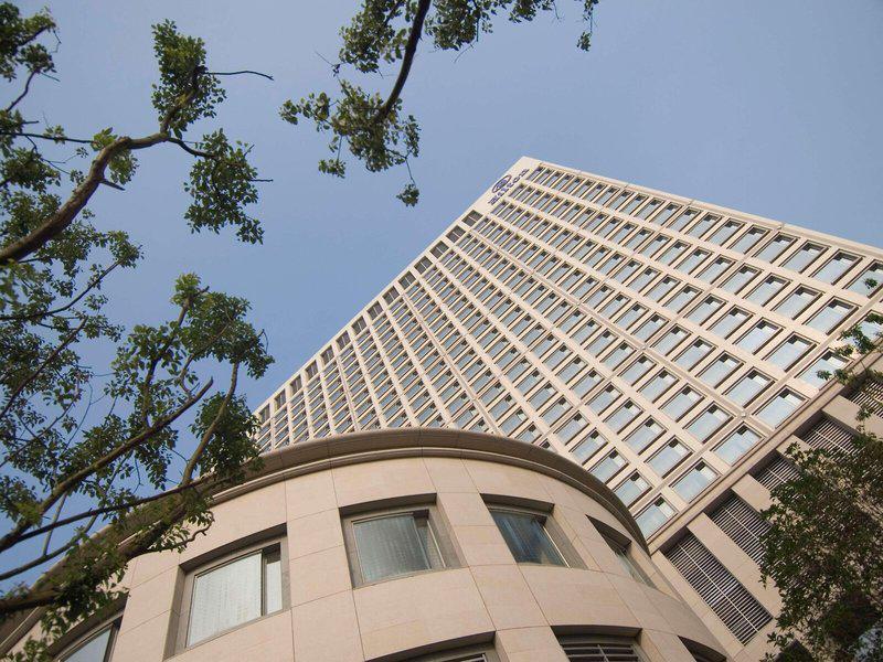 2E135FC72A1D8933A14BFAF35001350F