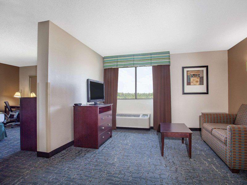 87FC29EDA8E06EBBCC9FC9B5993D2A66