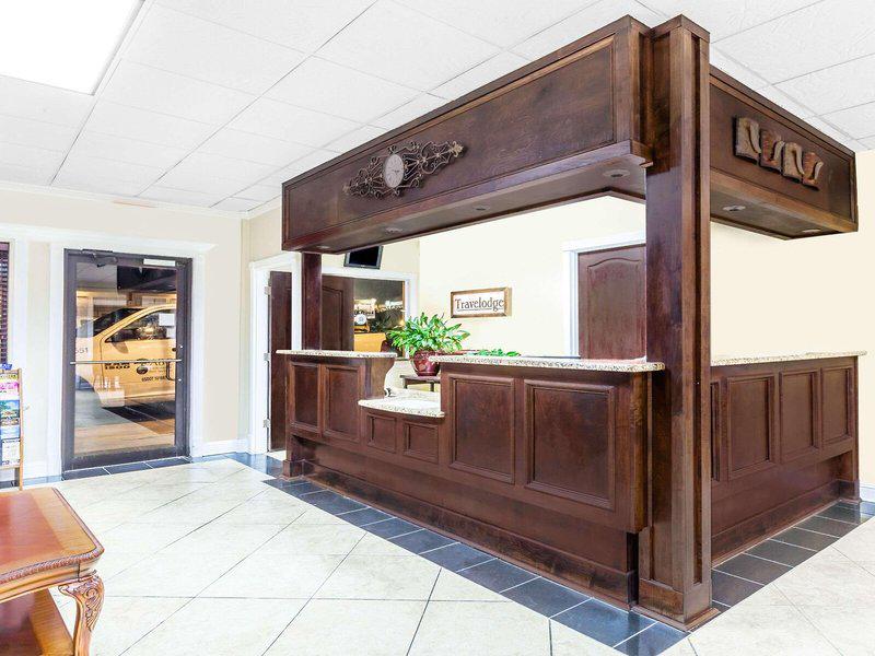 1348B893F93F82CEB715F3821E7420B1