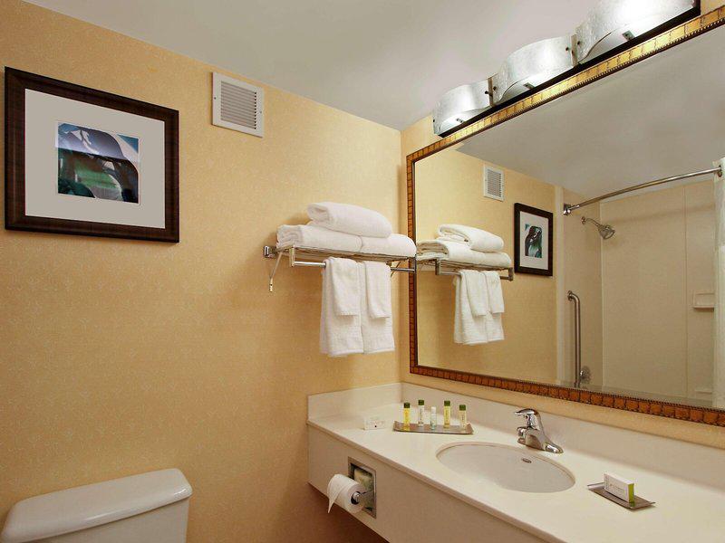 C4DA3F544C83FFB4417951B873EC233D