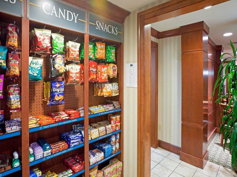 B5611551C3FB5553FDAEADFB94CB5C46