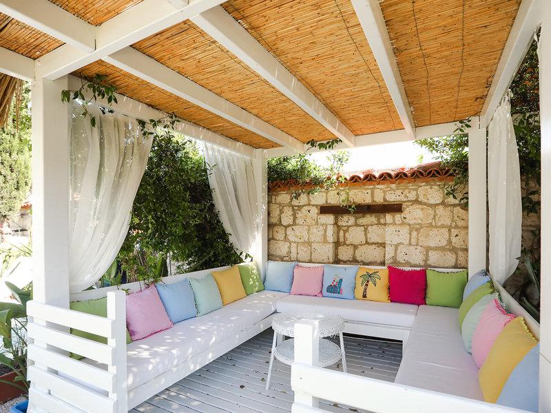 11DC34896412B5A35E83F3B789BF77D9