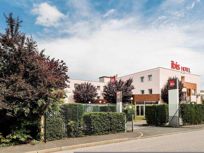 ibis Massy