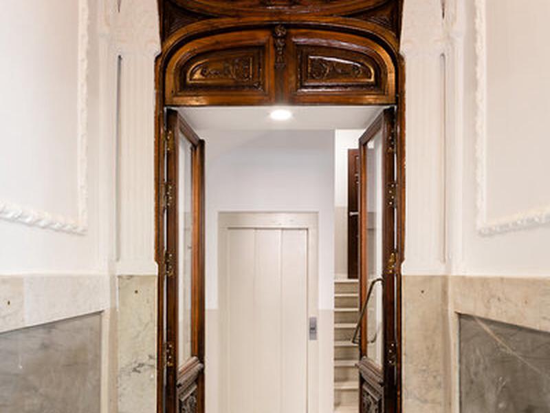 8906135CA4354079F662495586D244C1