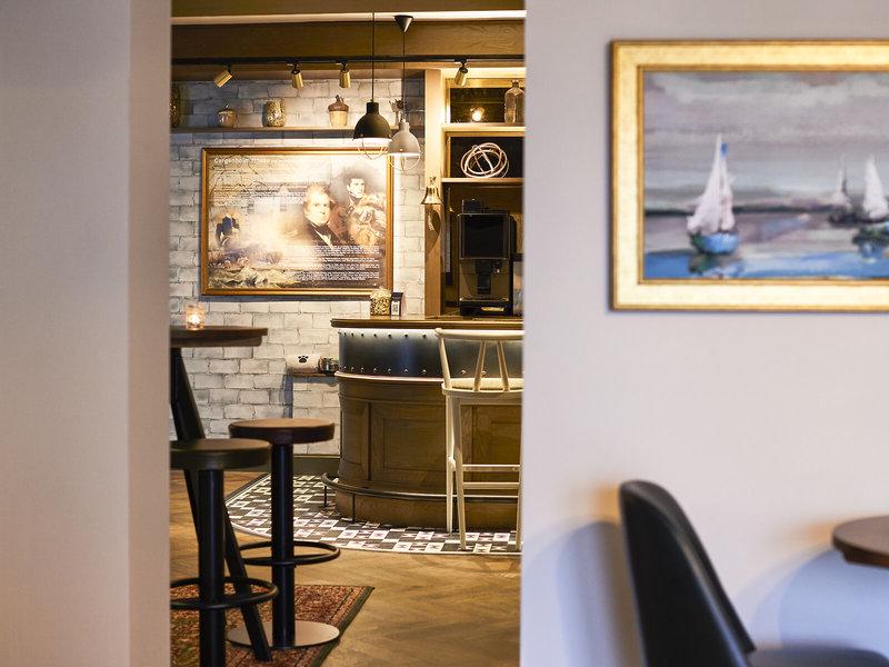 FD8E4970AC0222E88F6820F6672B1E9A