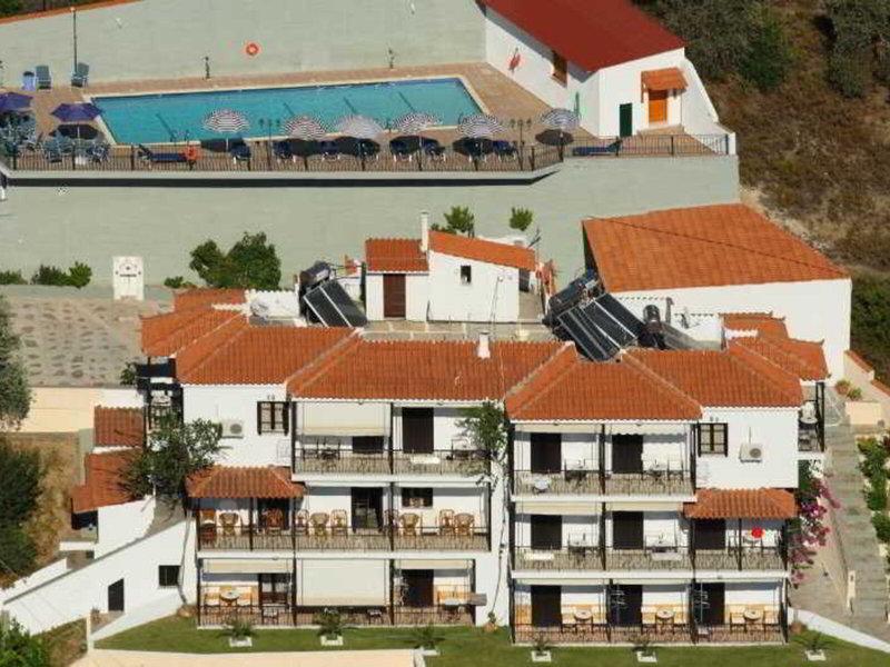 4C0D2BDC1331BA1AAB8D52EEB58E51DB