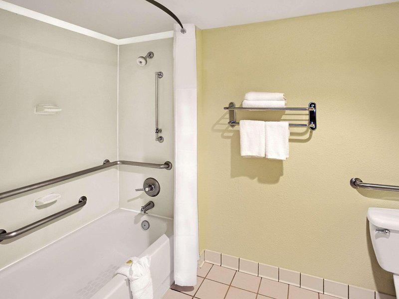 542355A109D00406813286E97510311D