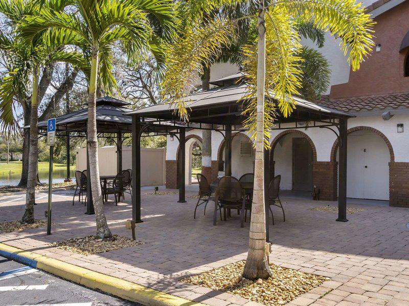 ED763835724B8ED2F96D9A206CE97607