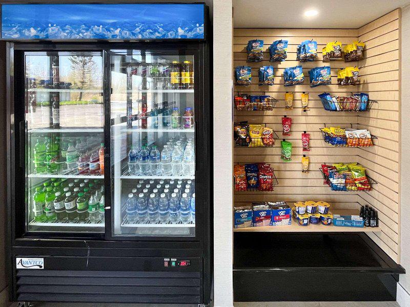 9B046131475DEE49D690BD1E70804648