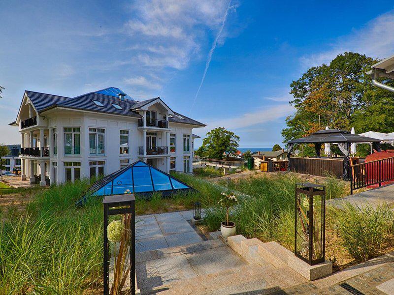 D8106A77438CBF1E98DDF1BE65B314AE