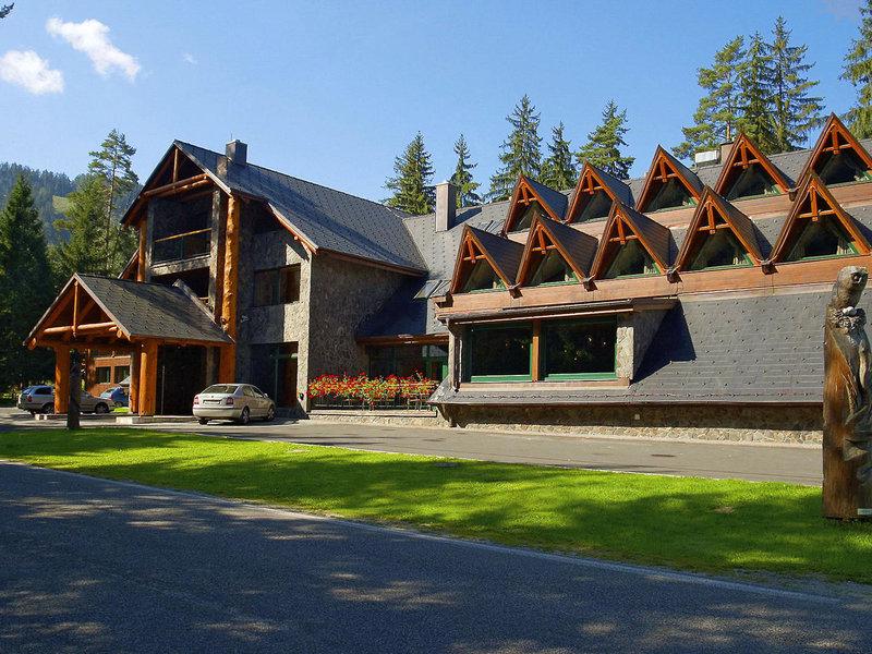 74B877566AF4138346C4739842DDF88B