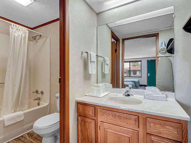 6B11D96C3C0D710DCD224247B19B3C1E