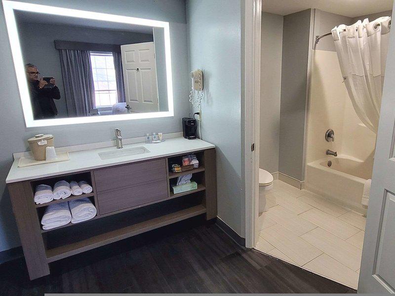 18B67FFAAD130DB090105B36217E0296