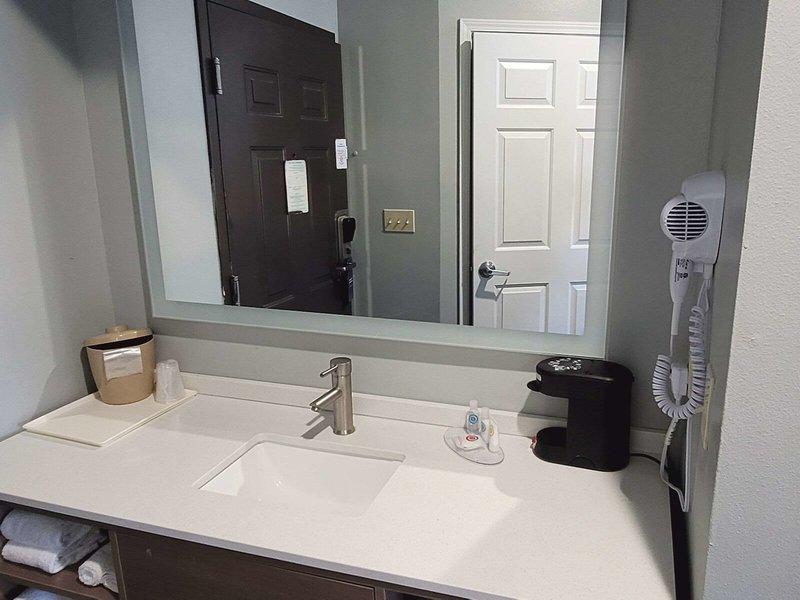 EB93DAAA6715EAEA1FC7FCF4567732D3