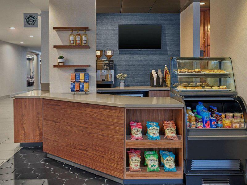 BDE98B5F25B358E07734A3317C001AE1