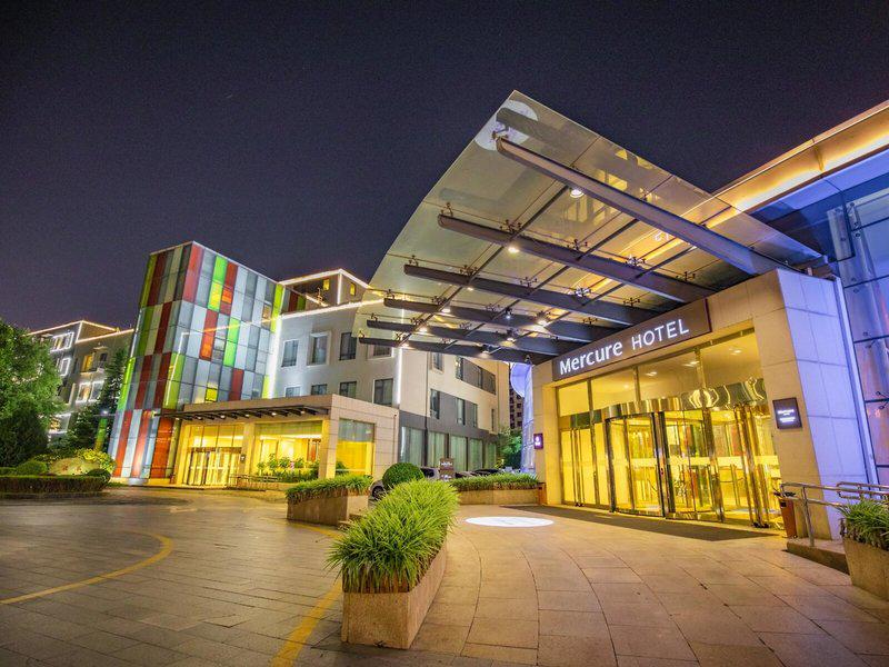 D09B61D45971C7D93B06BEFC6B9FA684