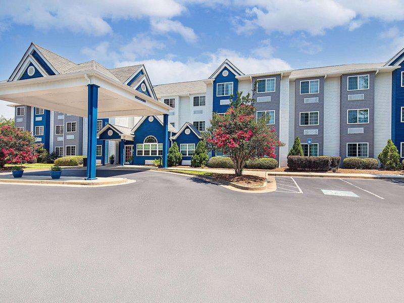 D37990CEEF737E8EB66A86211E3221E1