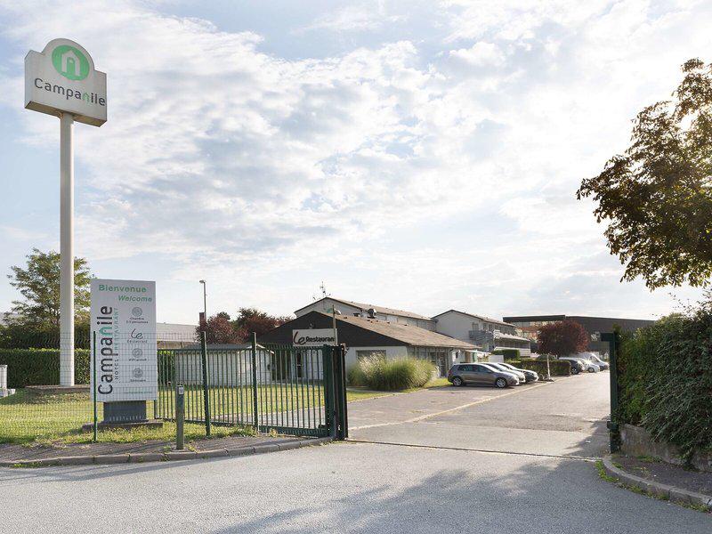 CF12E8299DED743AC3595ADFF6B7446A