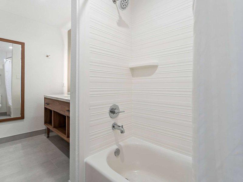 BBFE10F58DA28981AD84FE4B6E6A8B6D