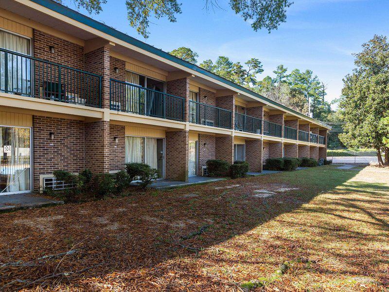 170764E9F5F2AD55843DF0133EAC433D