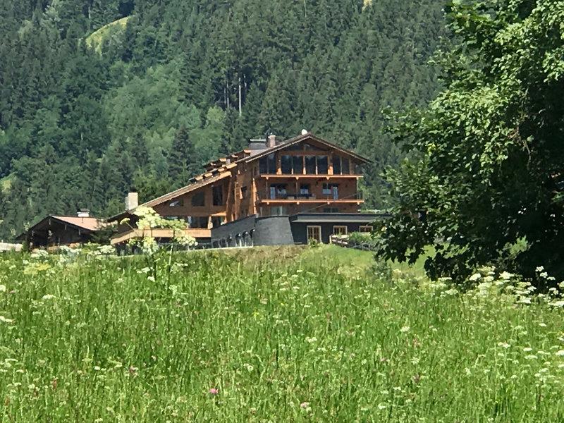 299ADE4F2912181FD55BDF843CFC75E8