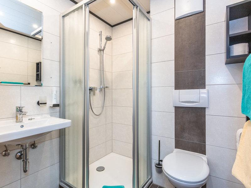 89F528B2B5D9C0DA39695312FB167E13