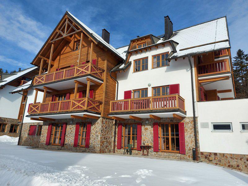 70749C03FCCDD866631AD7B28CB959BA