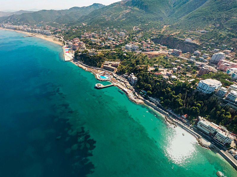 CDBB9C83AC7A71D4D920E7032A1AB139