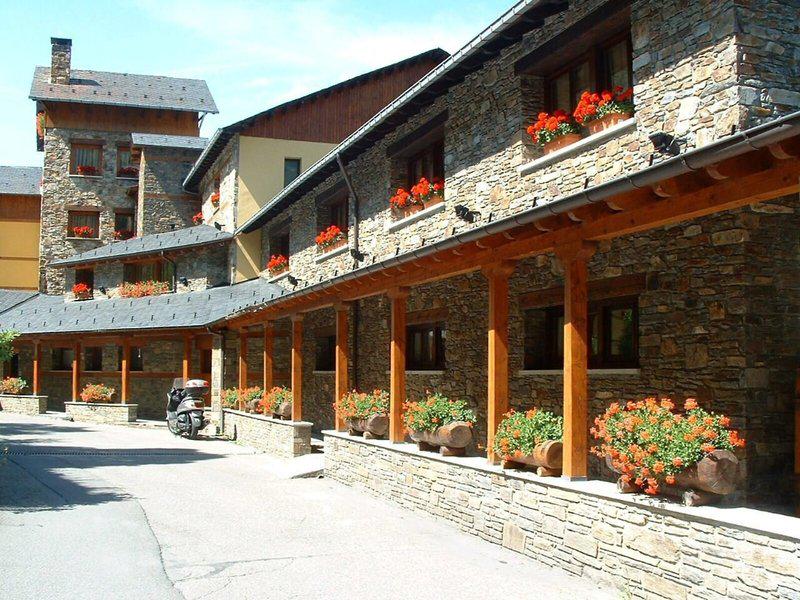 9E60B0B8DEF7CF53E76501A03D818A2F