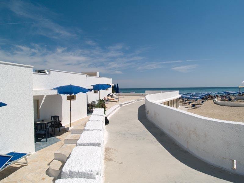 2DA70DD2ED25C54CE0343B08D9A04CEC