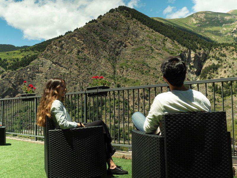 7F204218AEC991BC9E53F9EAD323BA0A