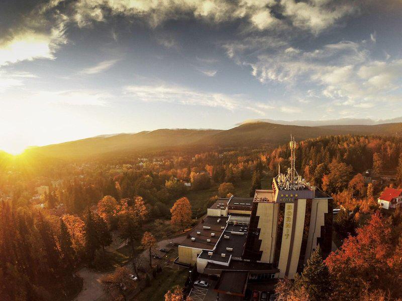 04BB53FA86DF9AEA2E08D7D6D90B4B59